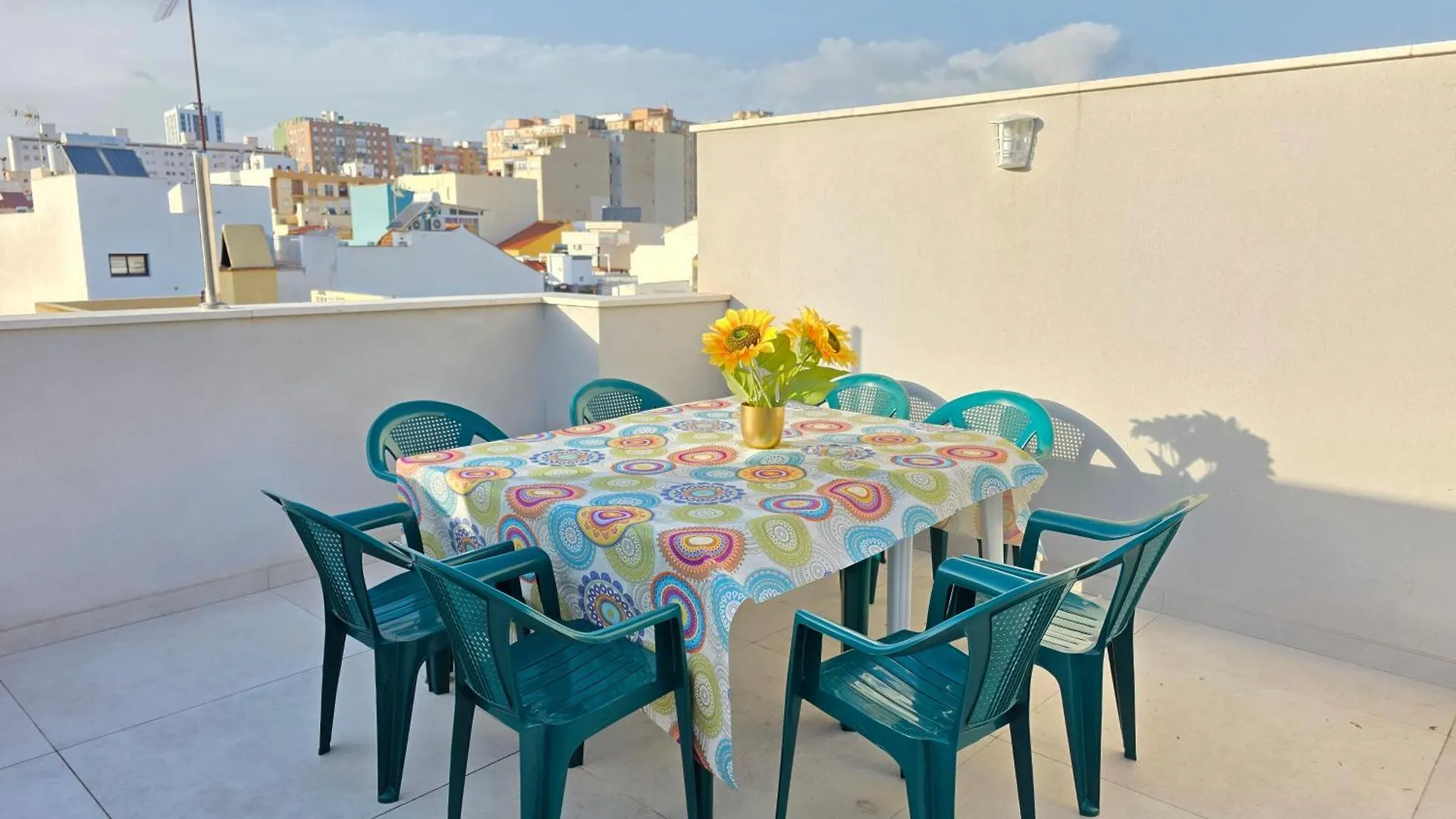 Arthouse Huelin 200 M From Beach Malaga Holiday home