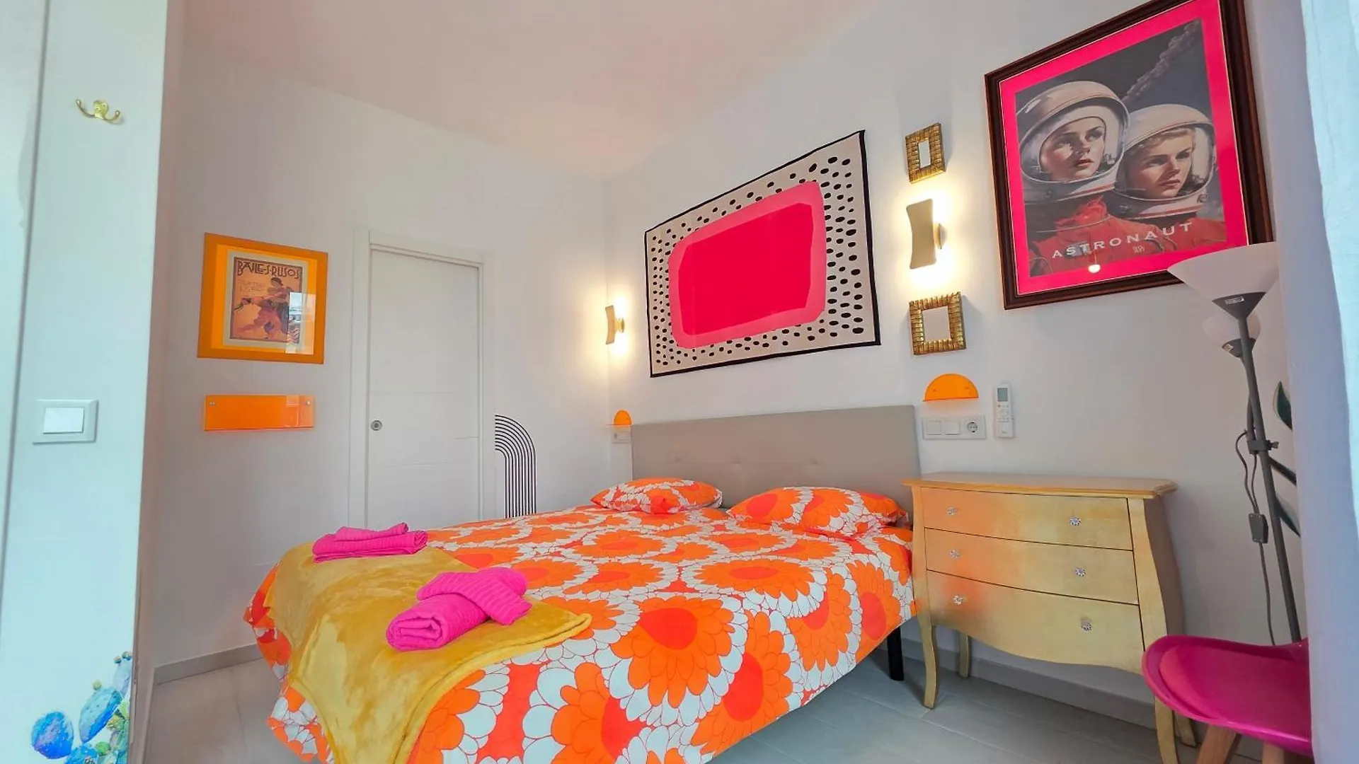 Arthouse Huelin 200 M From Beach Malaga 0*,  Spain