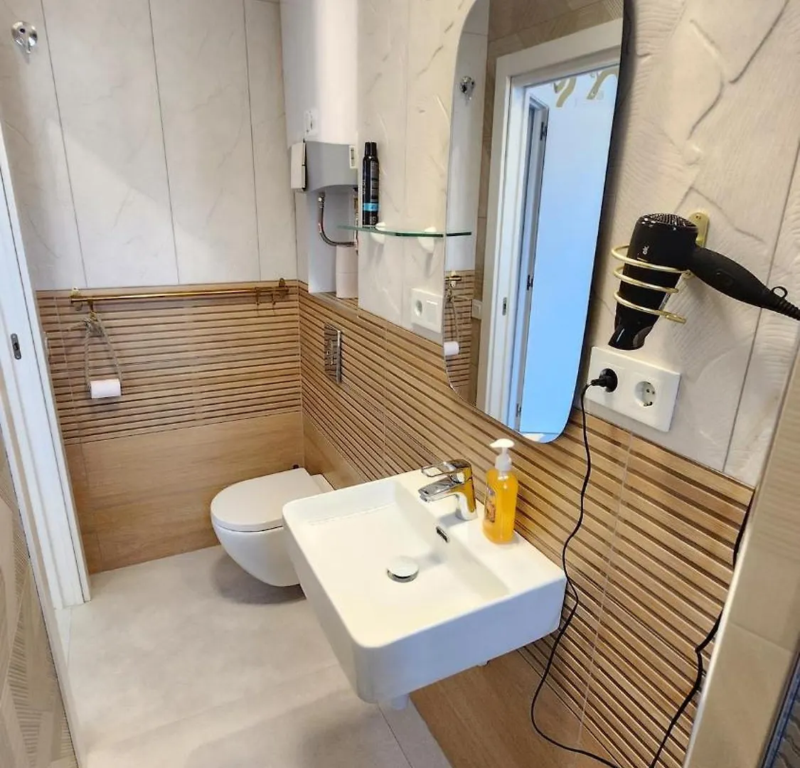 Arthouse Huelin 200 M From Beach Málaga 0*,  Spanien