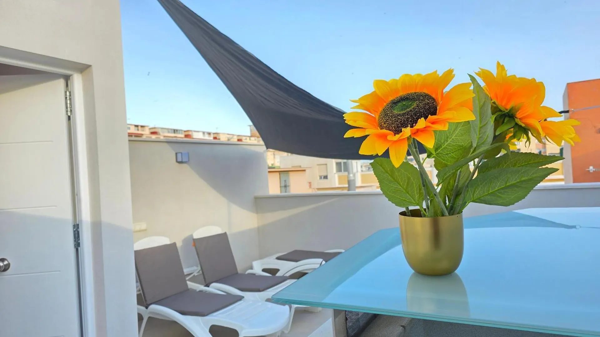Arthouse Huelin 200 M From Beach Málaga 0*,
